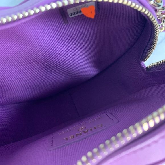 Chanel Purple Heart Bag CC in Love Small/Mini Leather Crossbody NEW Valentine's - Picture 6 of 16